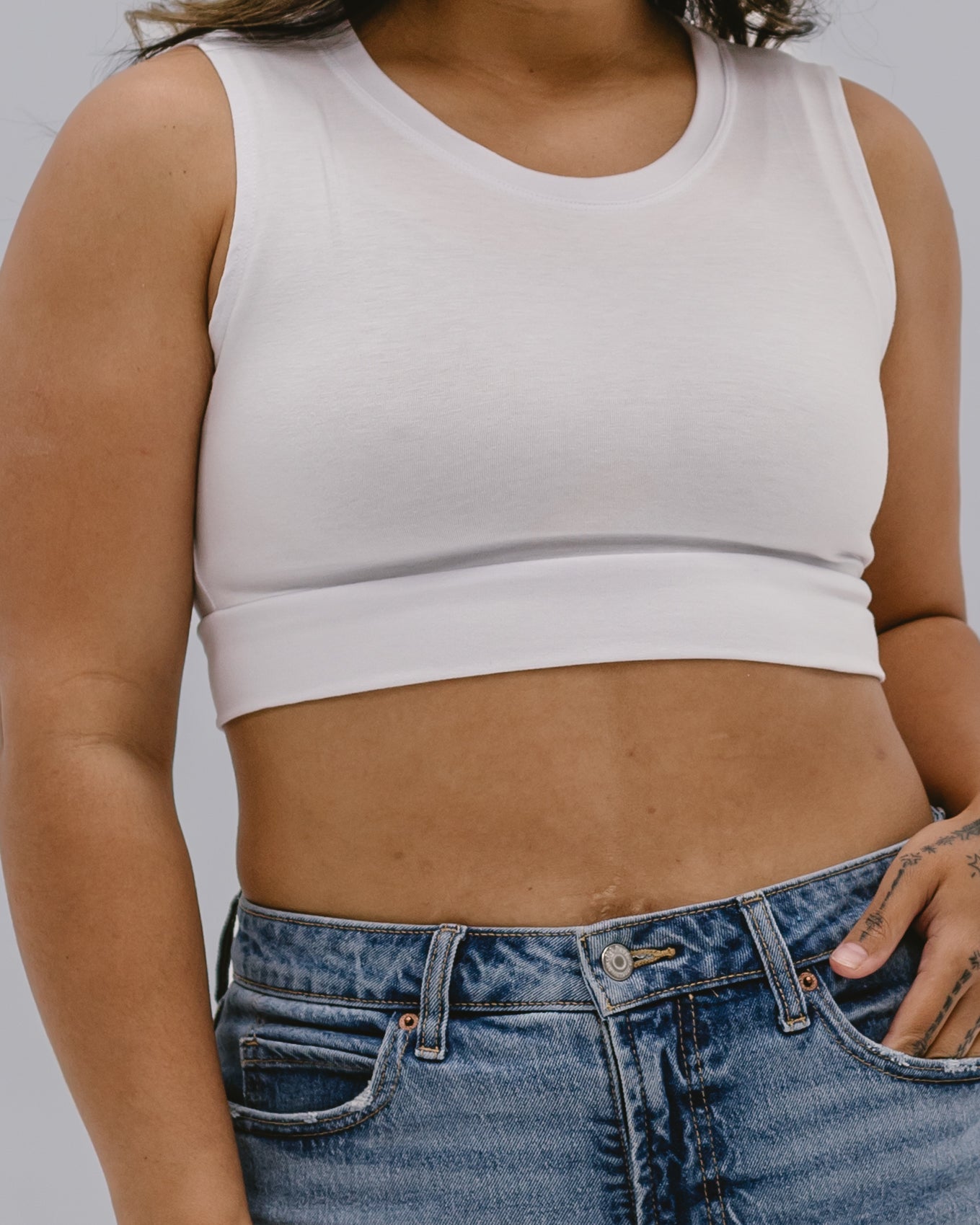 Crew Neck Tank Halftee